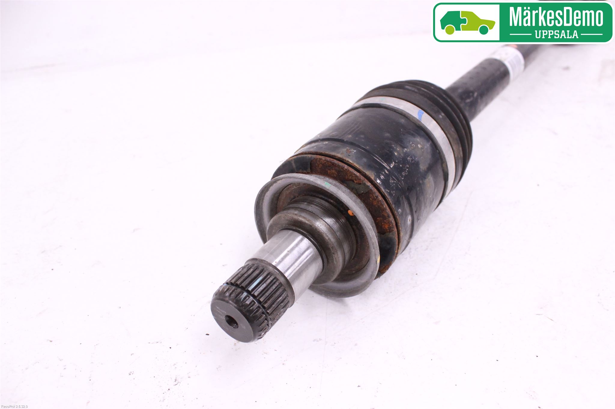 BMW i3 I01 13-22 Drivaxel Bak Höger