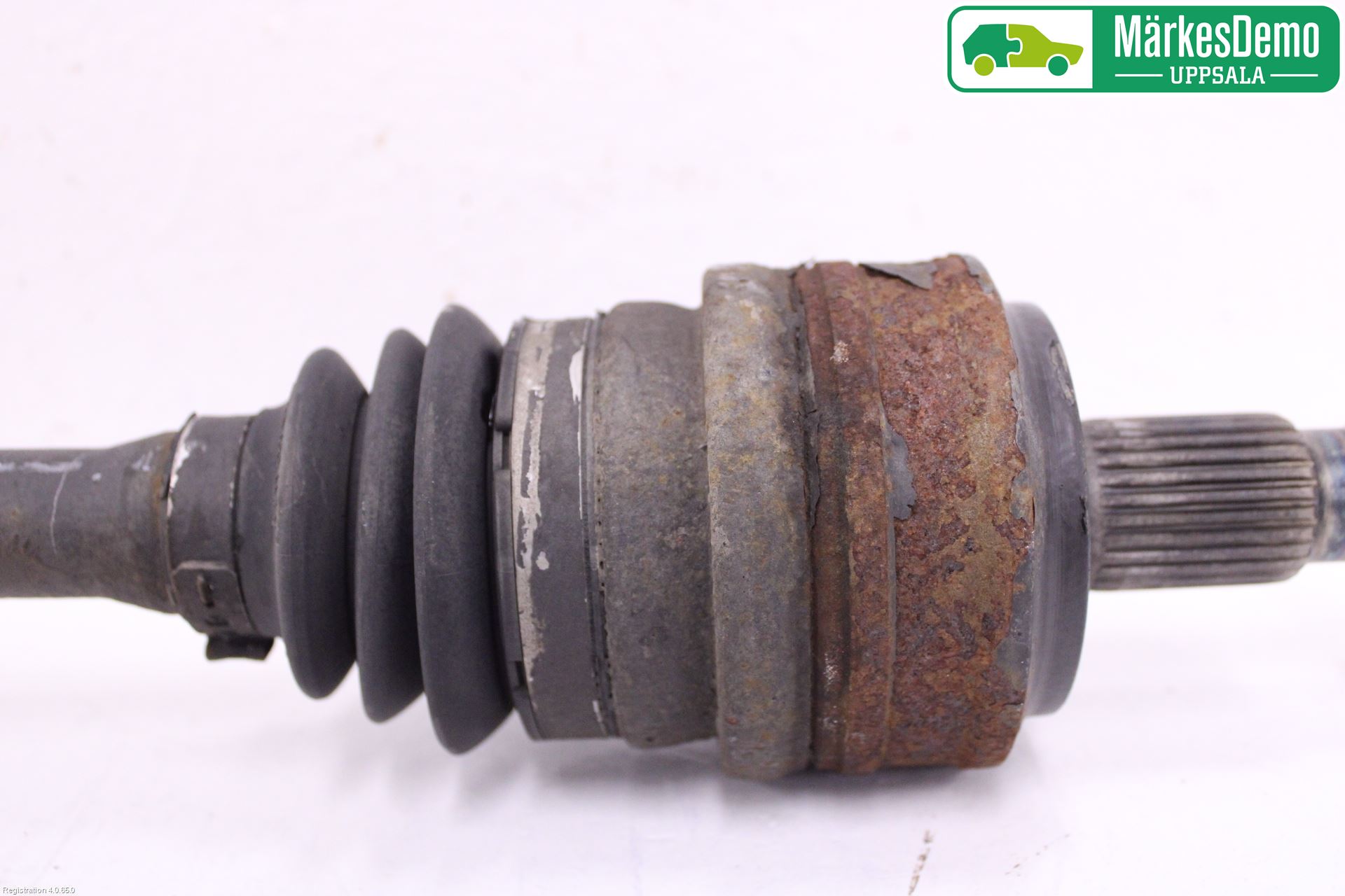 Mercedes-Benz MB C-KLASS (W205) 14-21 Drivaxel Bak Vänster