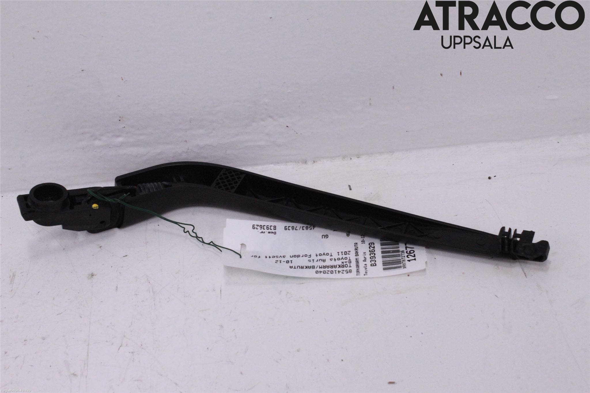 Toyota AURIS 10-12 Torkararm-Bakruta