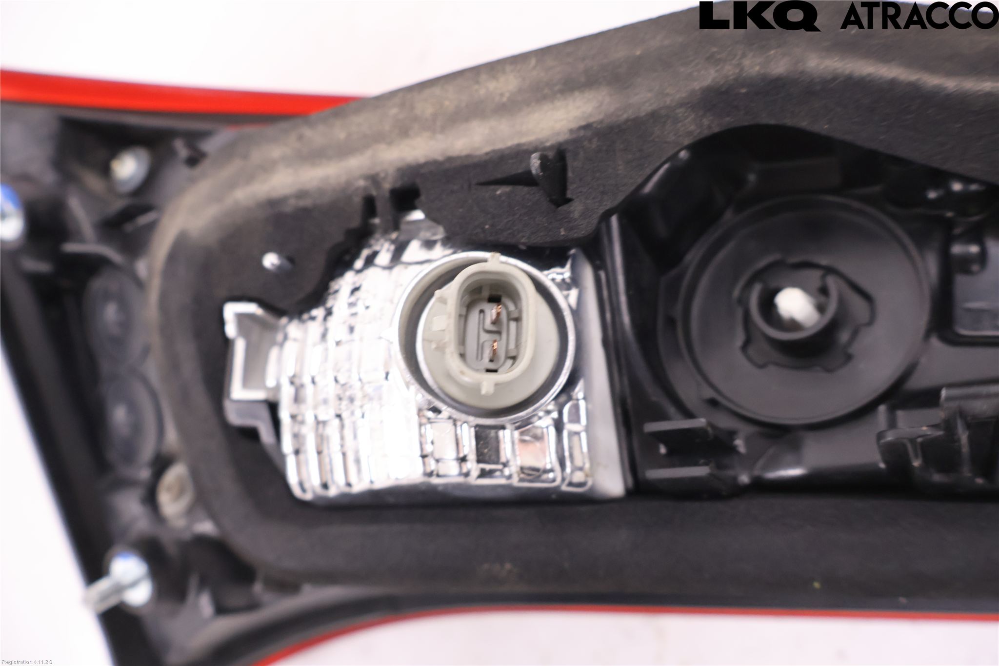 Toyota YARIS XP130 15-20 Bakljus Lucka Hö