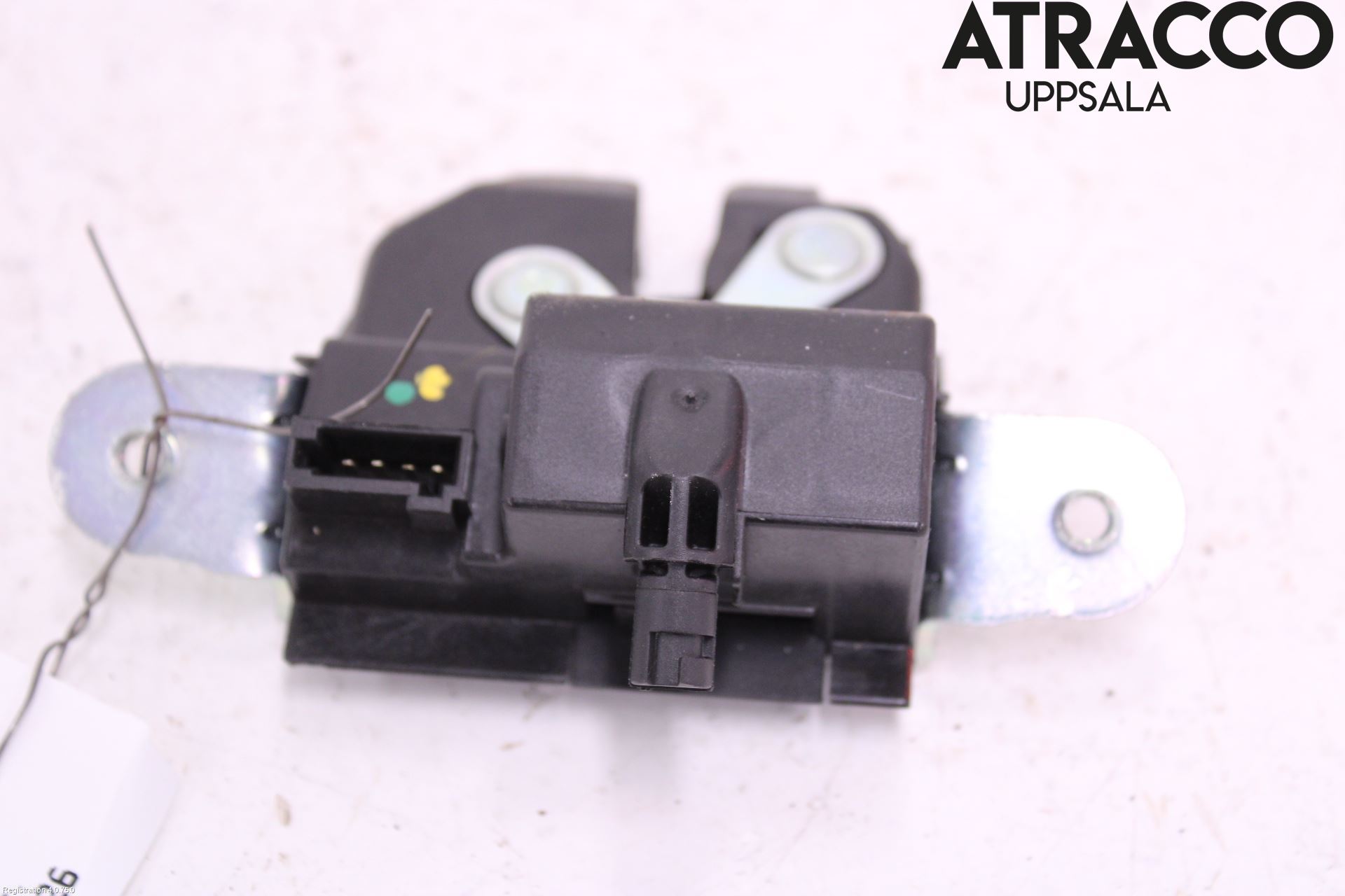 Opel ASTRA K 16-22 Låskista Baklucka