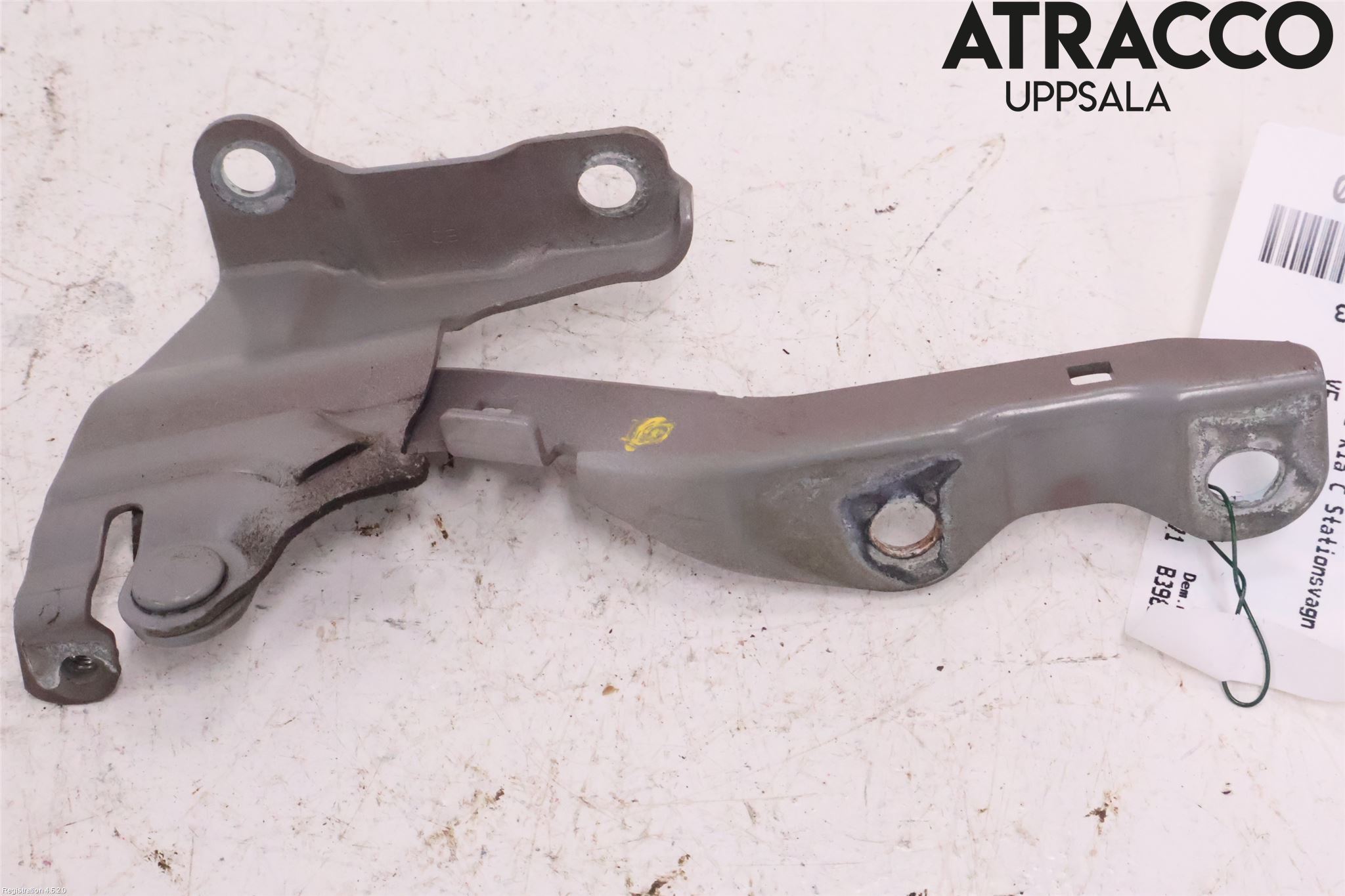 Kia CEED 06-12 Huvgångjärn