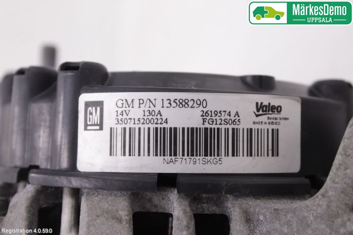 Opel ASTRA J 10-15 Generator