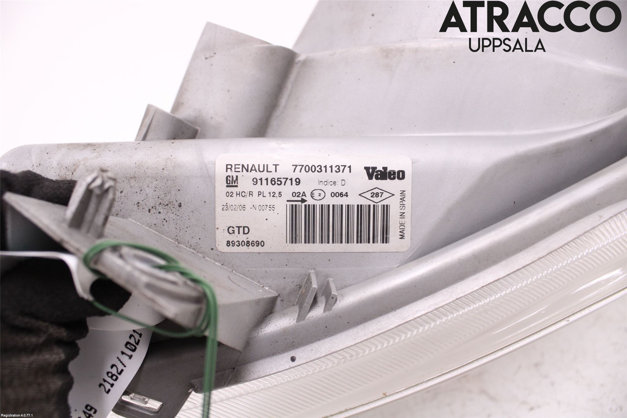 Nissan PRIMASTAR Strålkastare Vänster