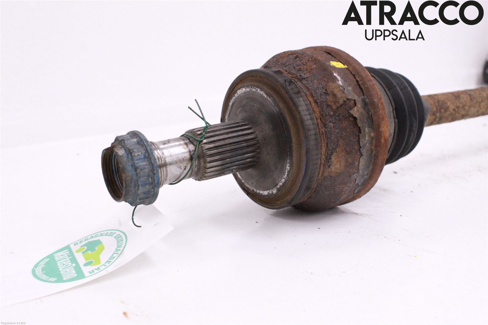 Mercedes-Benz MB E-KLASS (W212) 09-16 Drivaxel Bak Vänster