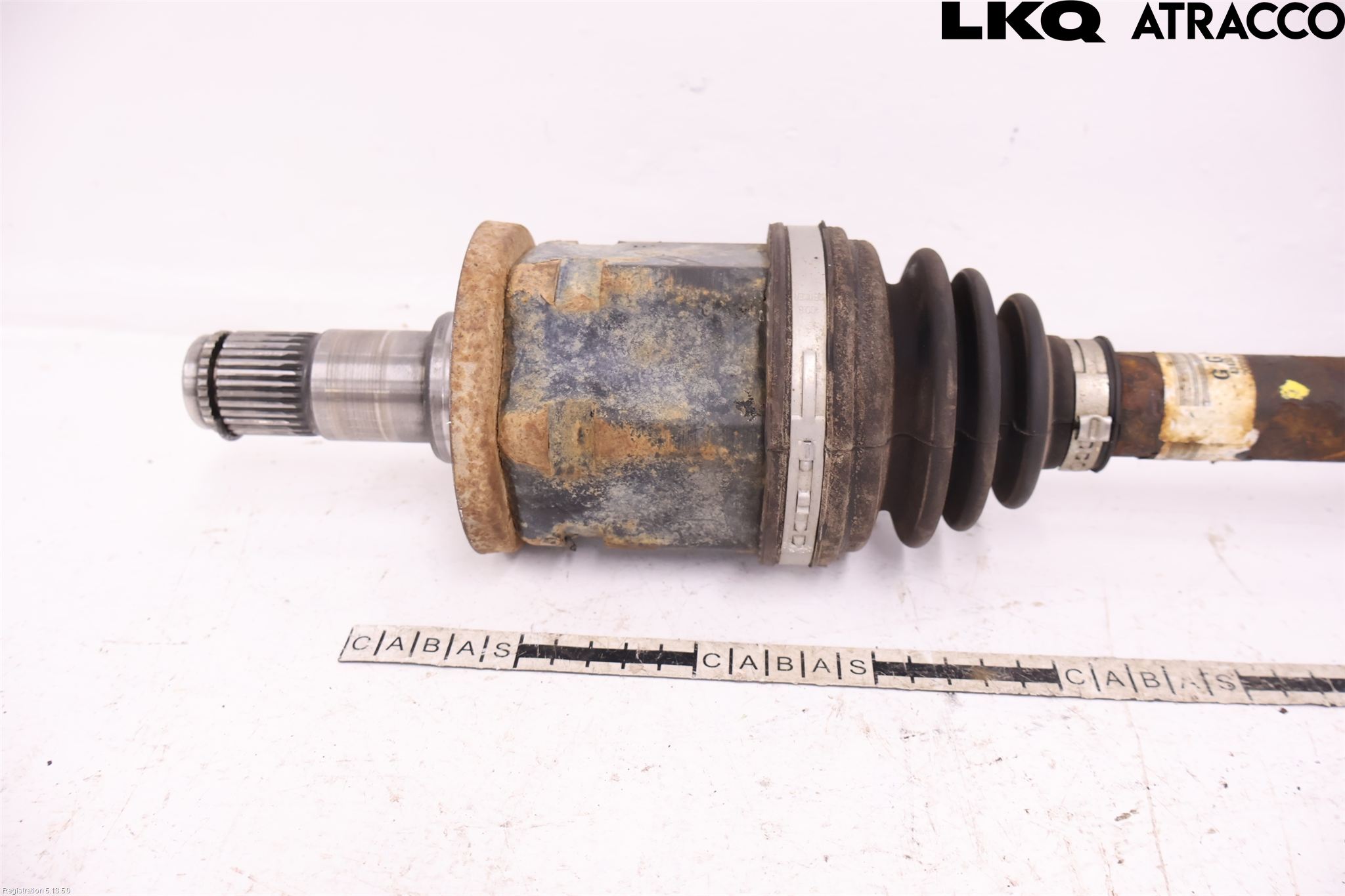 Toyota HILUX 16- Drivaxel Fram Vänster