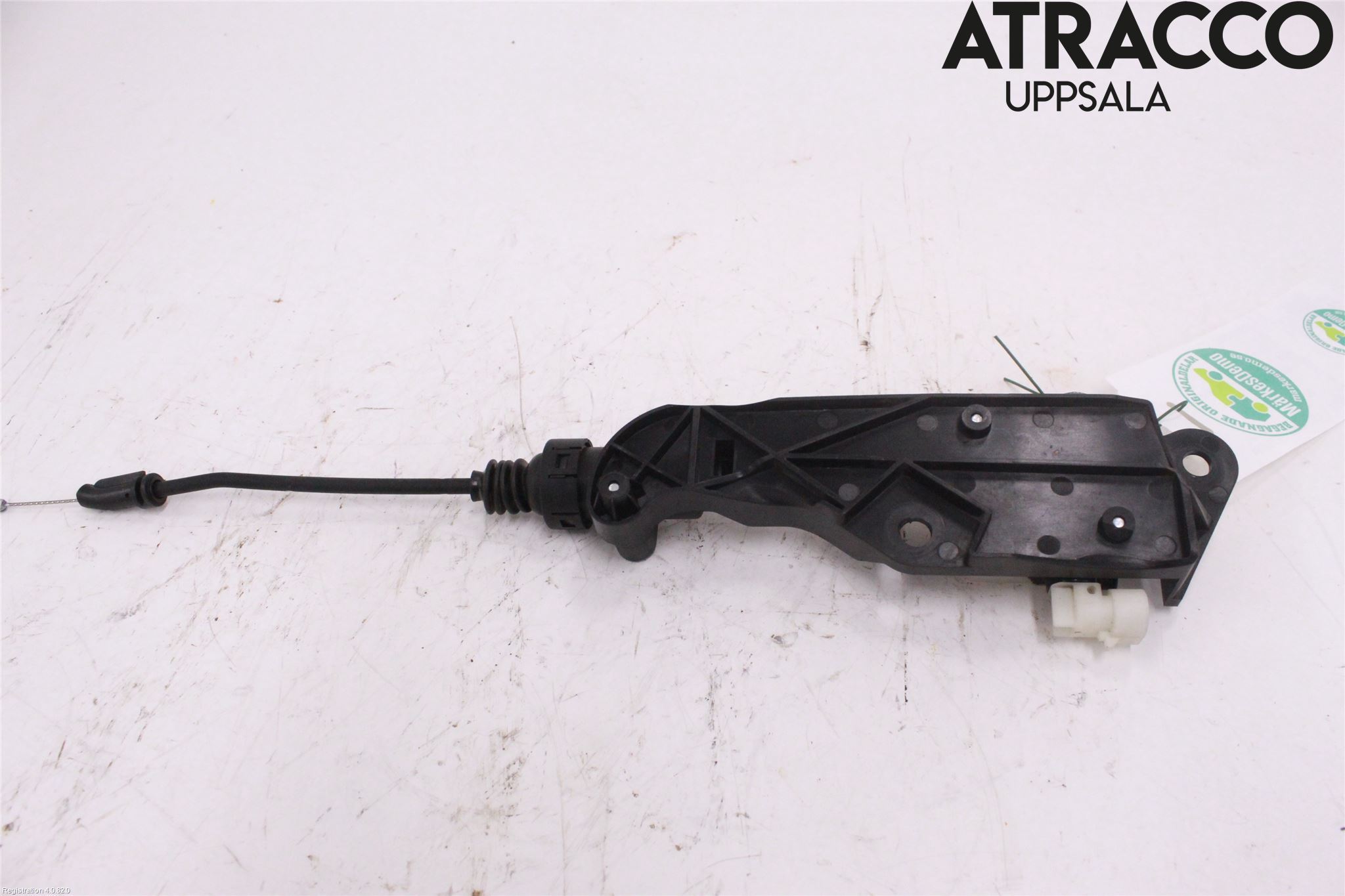 Tesla MODEL 3 17- Huvlås