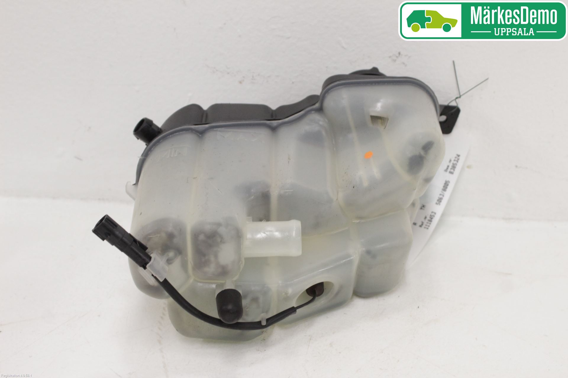 Volvo V70 08-13 Expansionstank