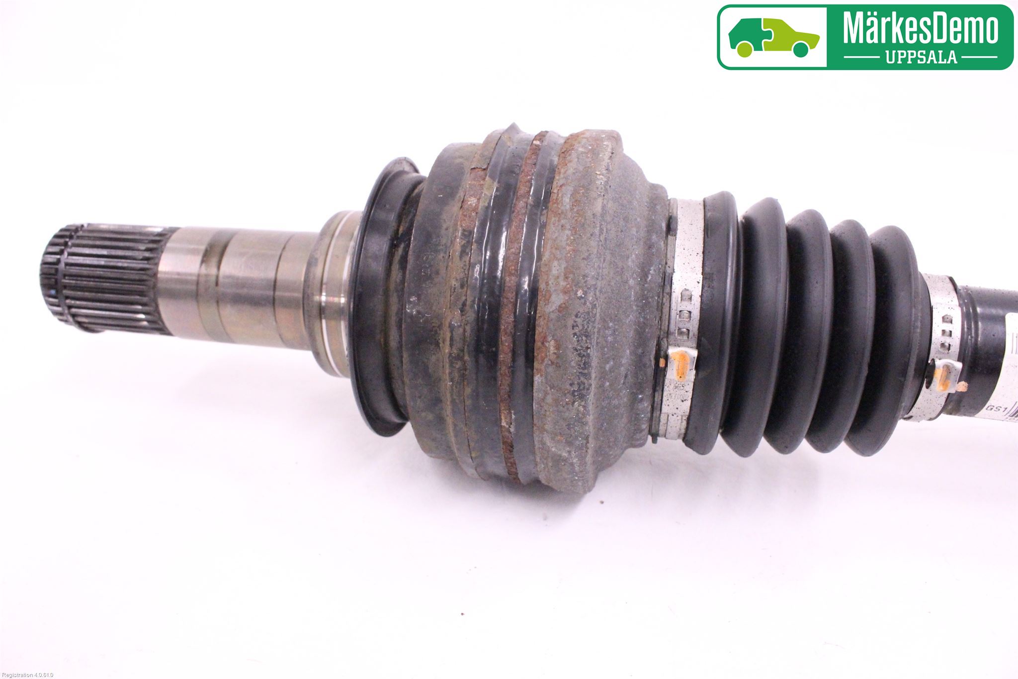 Volkswagen VW TOUAREG 7P 11-18 Drivaxel Bak Vänster