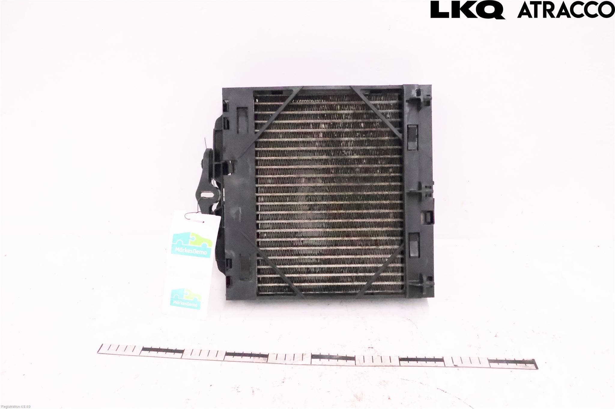 BMW 7 F01/02/03/04 09-15 Oljekylare Motor