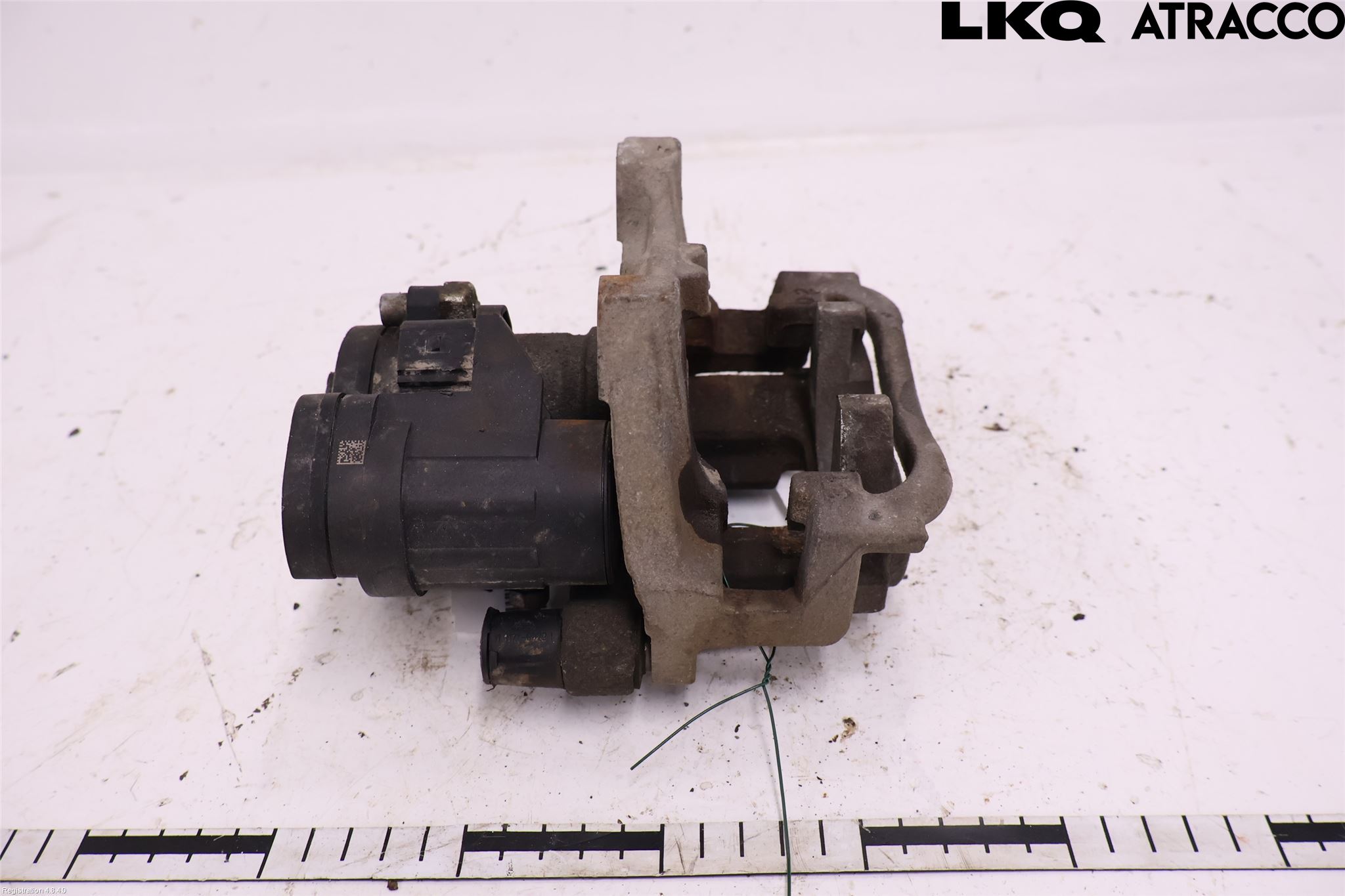 MG 4 23- Bromsok Bak Vänster