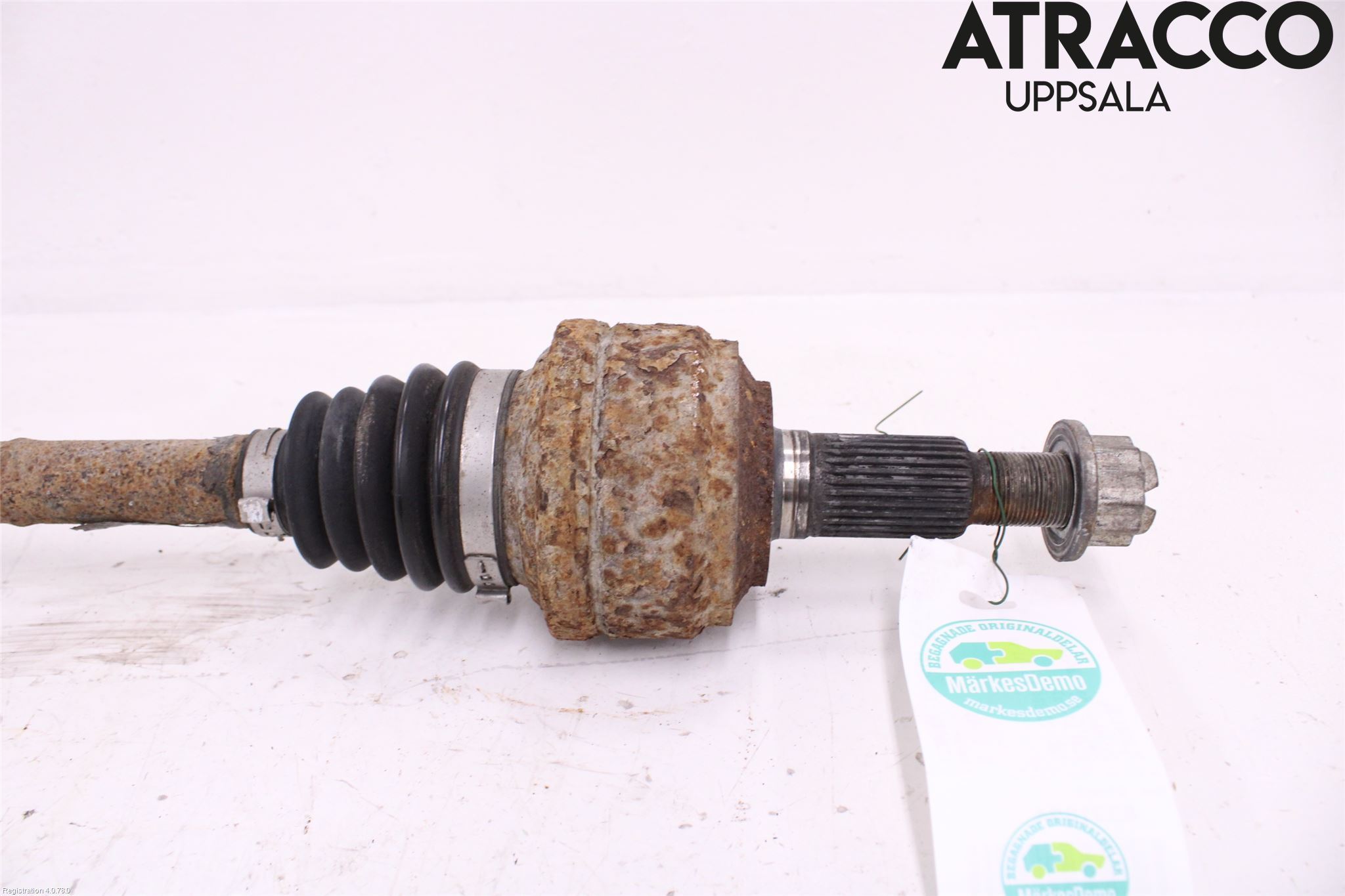 Audi Q7/SQ7 Drivaxel Bak Vänster