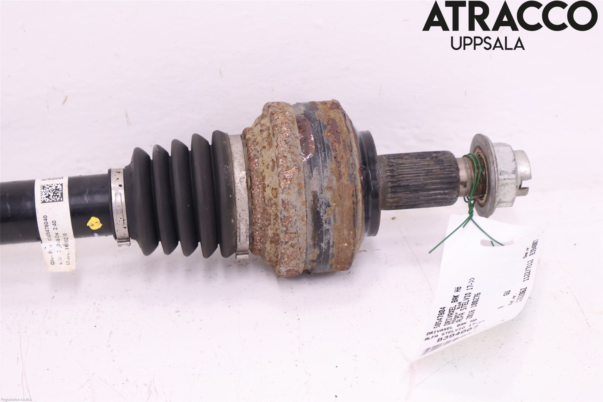 Alfa STELVIO 17- Drivaxel Bak Höger