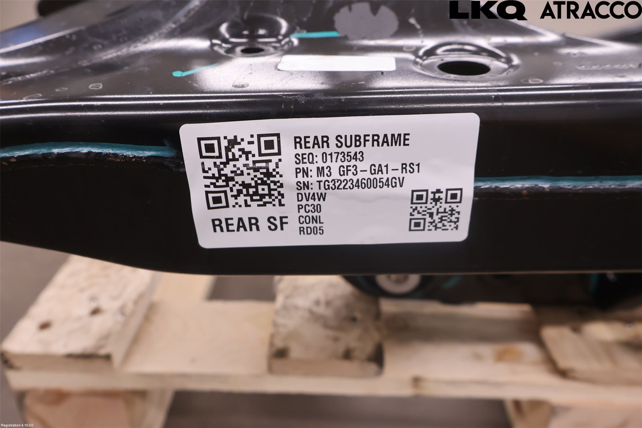 Tesla MODEL 3 17- Bakaxelbalk