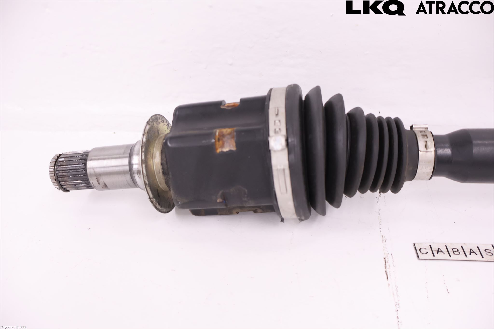 Toyota C-HR 16-23 Drivaxel Fram Höger