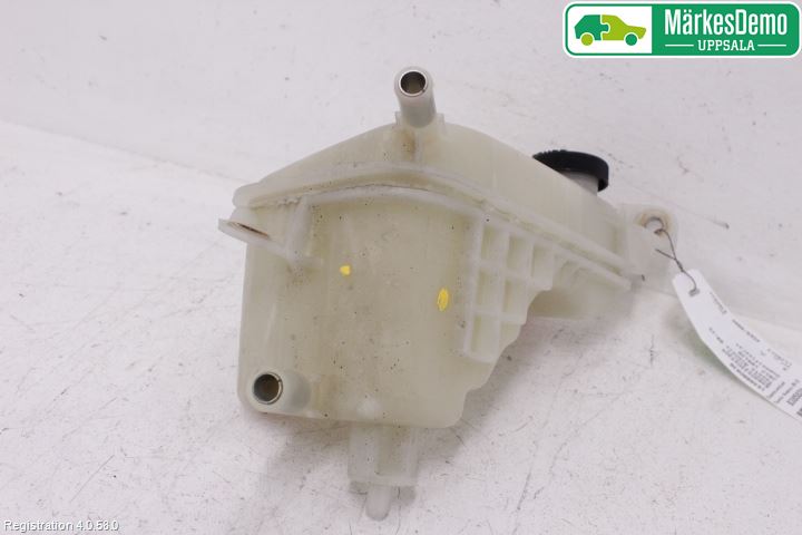 Toyota AVENSIS 09-15 Expansionstank