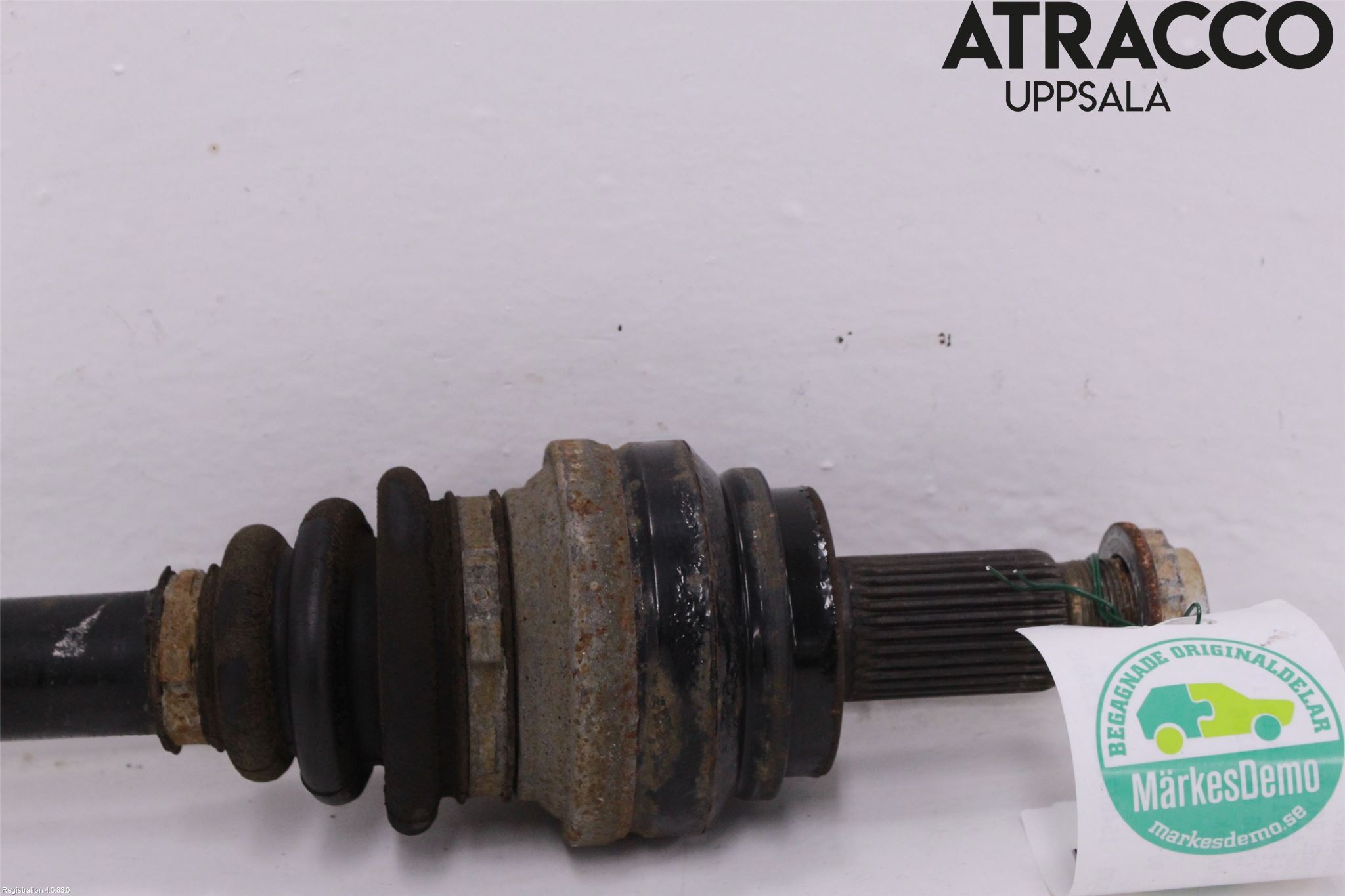 BMW 5 F10/F11/F18 09-17 Drivaxel Bak Vänster
