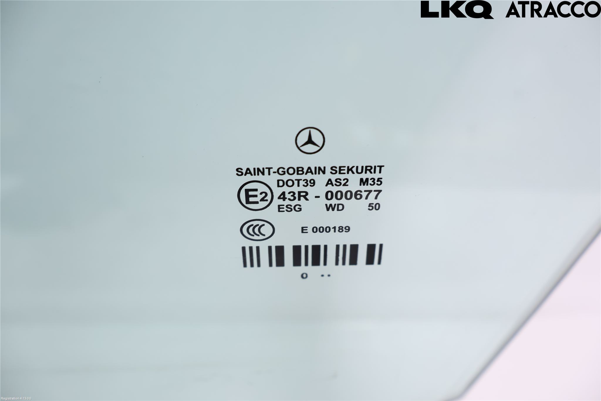 Mercedes-Benz MB E-KLASS (W212) 09-16 Dörruta Fram Vänster