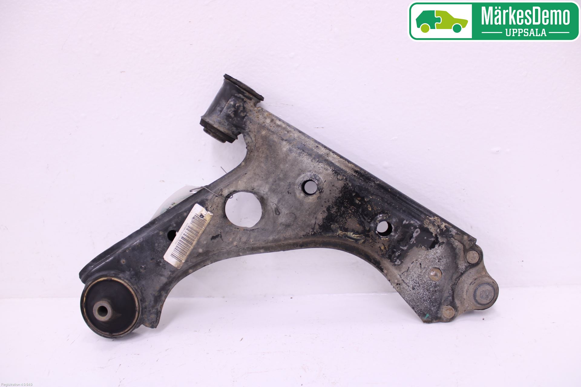 Opel CORSA E 15-19 Bärarm Fram Undre Vä