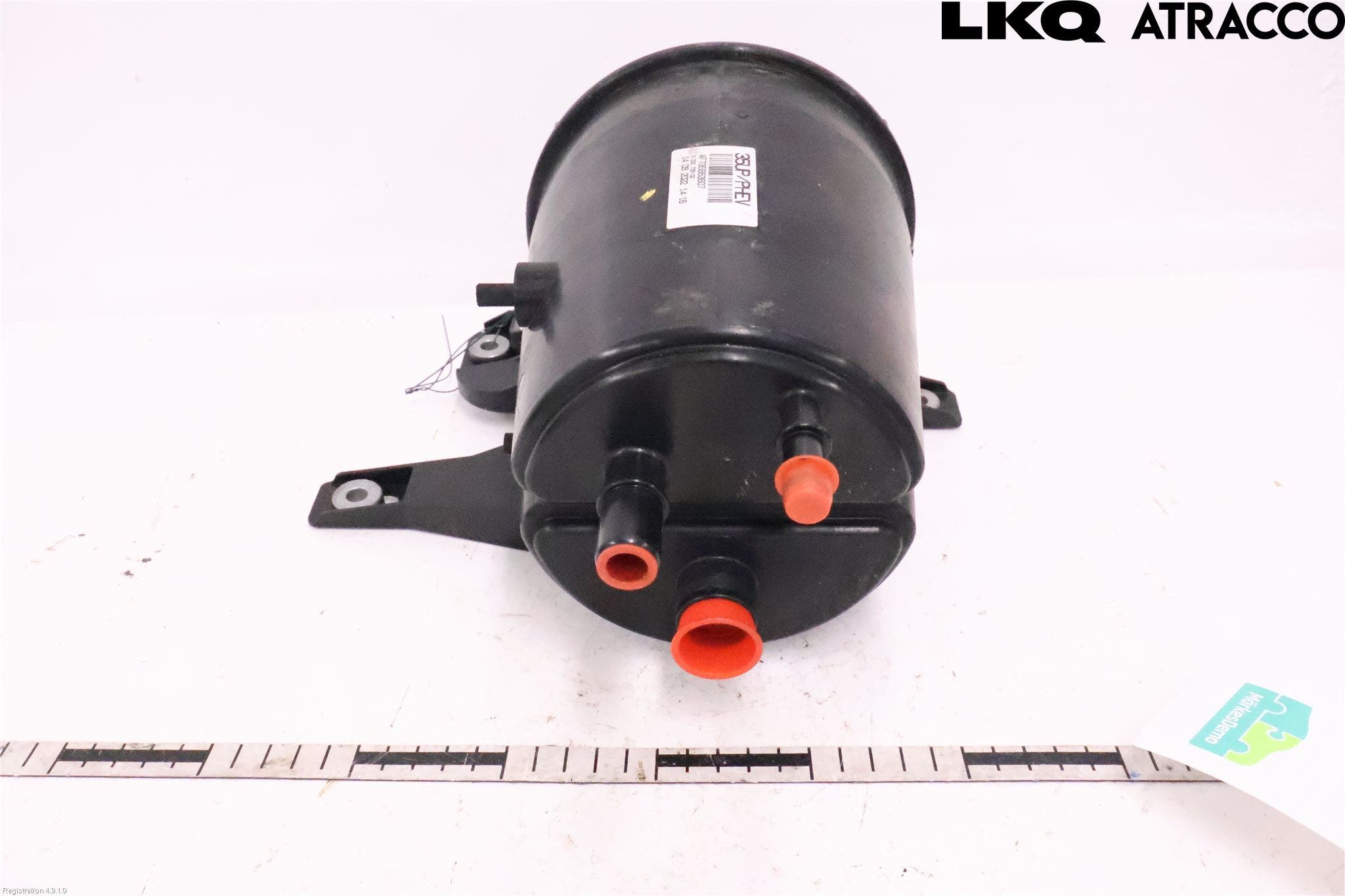 BMW 5 G30/G31/F90 17-23 Bränsle Kolkanister