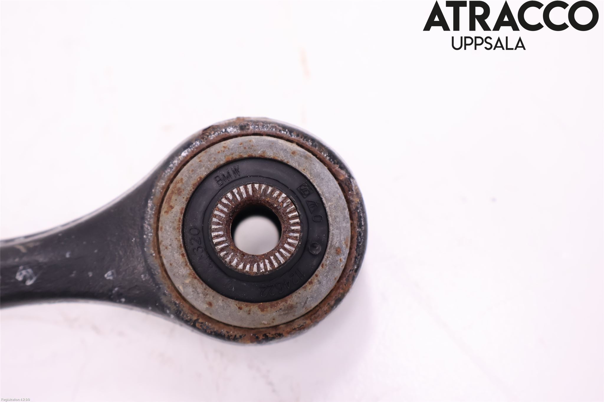 BMW X3 E83     03-10 Bärarm Fram Undre Vä