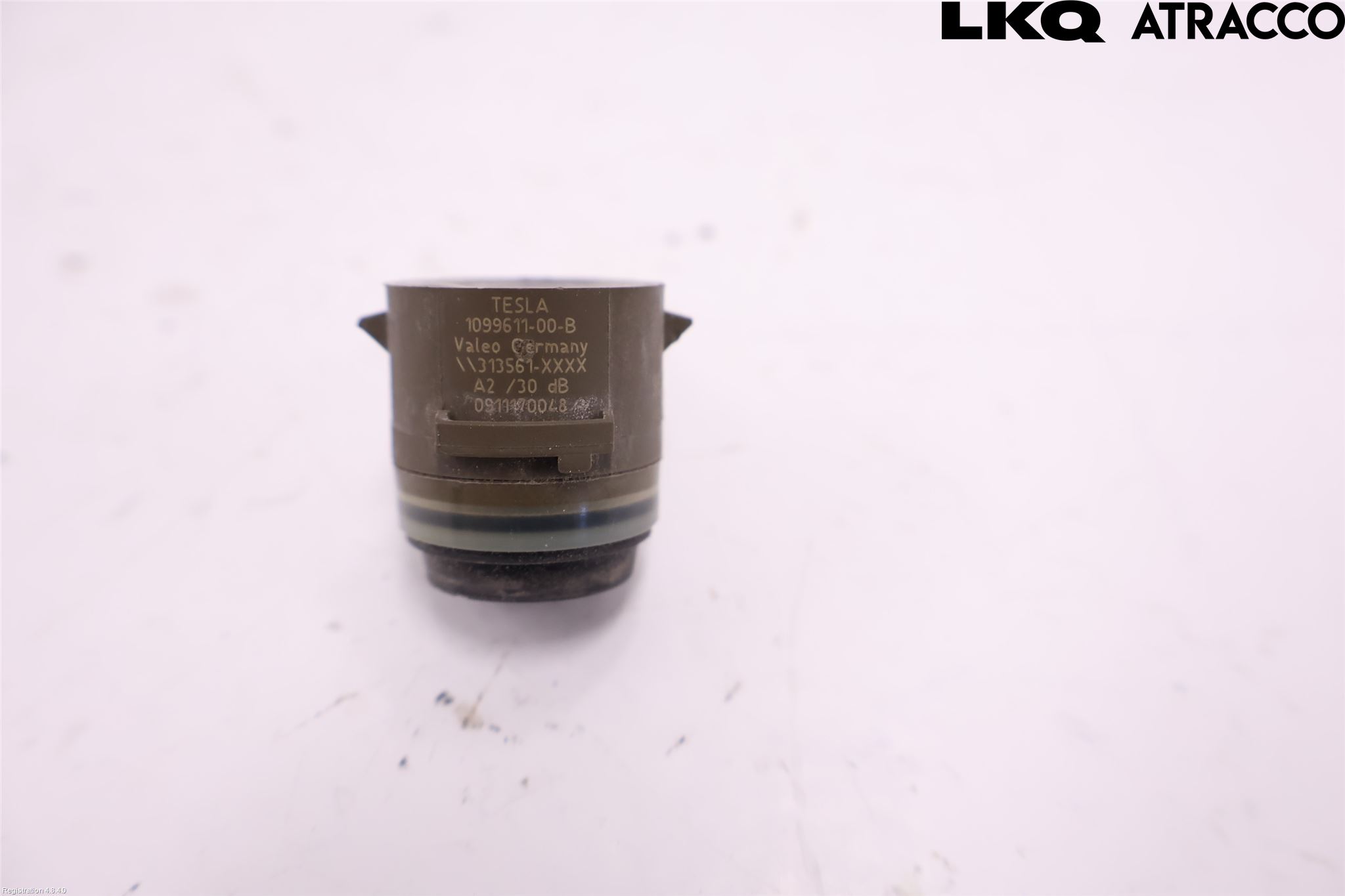 Tesla MODEL S 13- Parkeringshjälp Frontsensor