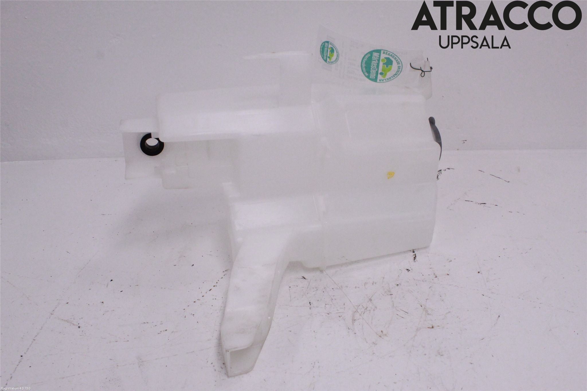 Nissan NV200/NV200 COMBI Spolartank Vindruta
