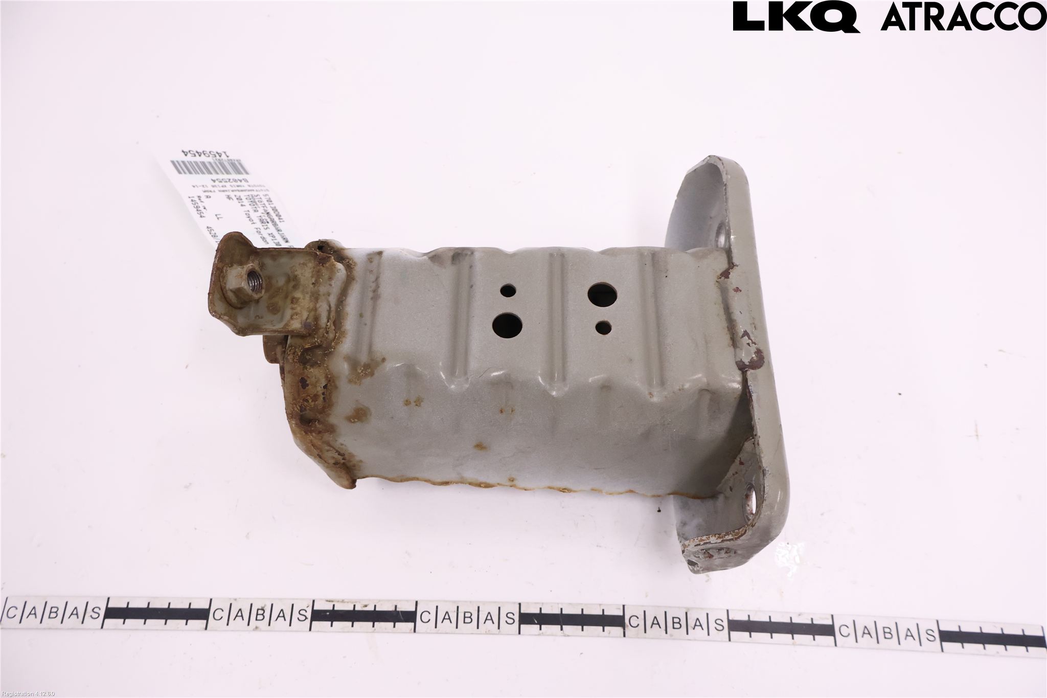 Toyota YARIS XP130 12-14 Stötfångarbärjärn Fram