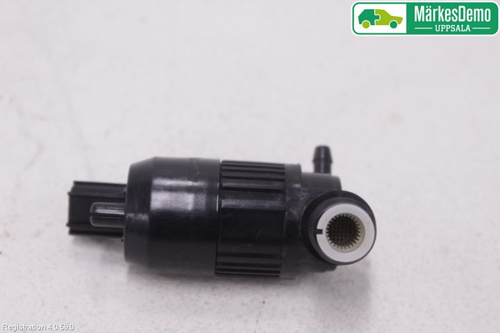 Ford TRANSIT/TOURNEO CONNECT 13-22 Spolarpump Vindruta