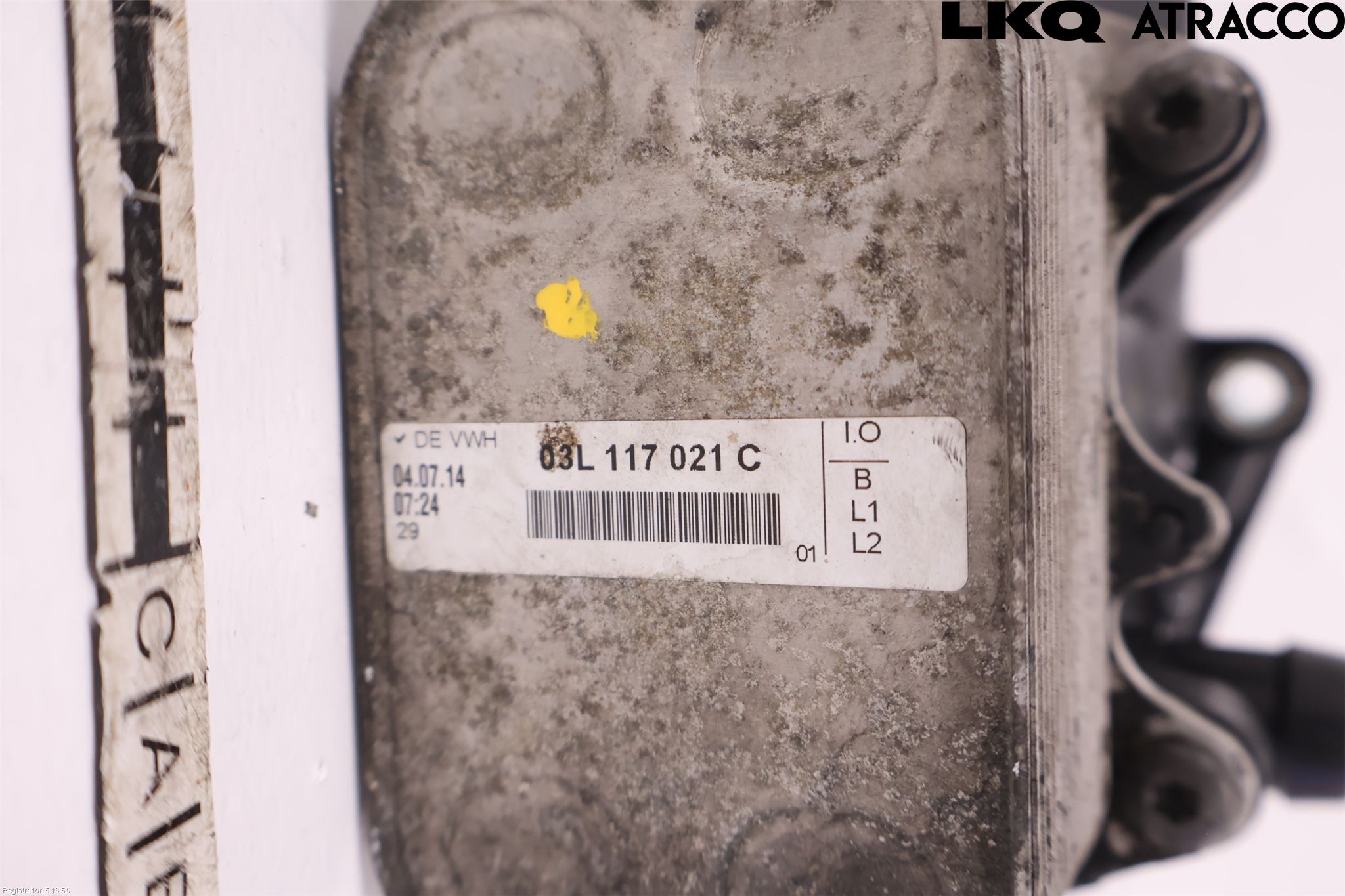 Volkswagen VW CADDY 11-15 Oljefilterhållare