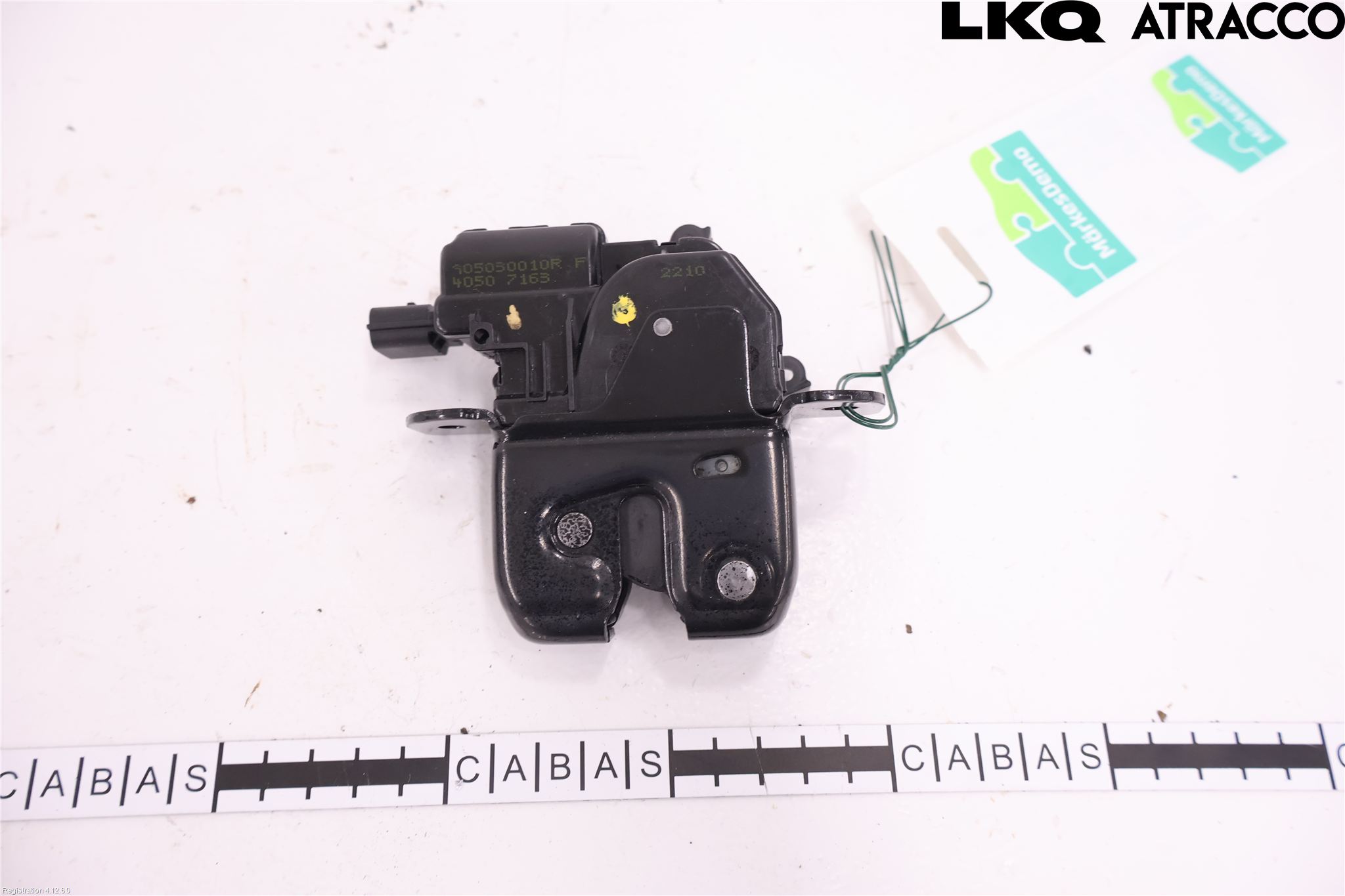 Dacia DUSTER 10-17 Låskista Baklucka