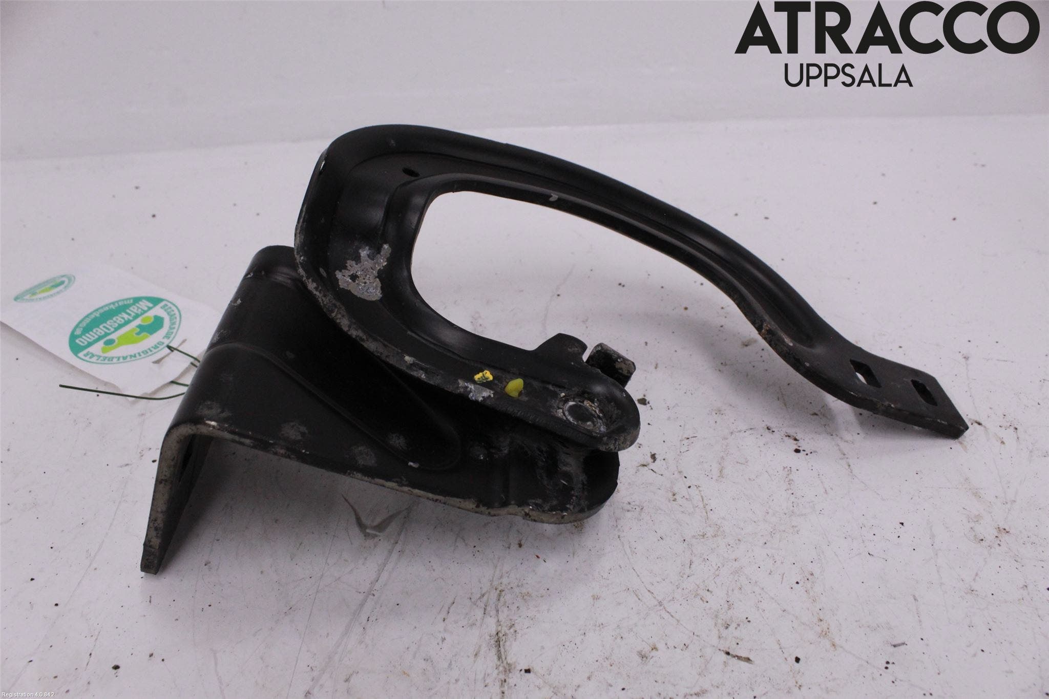 Peugeot 3008 09-16 Bakluckegångjärn Hö