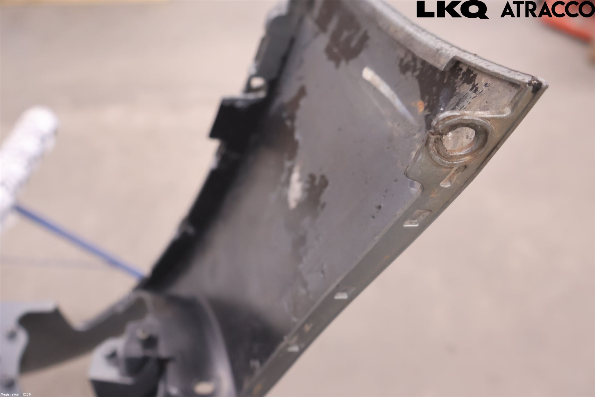 Volkswagen VW PASSAT 05-11 Stötfångarbeklädnad Fram