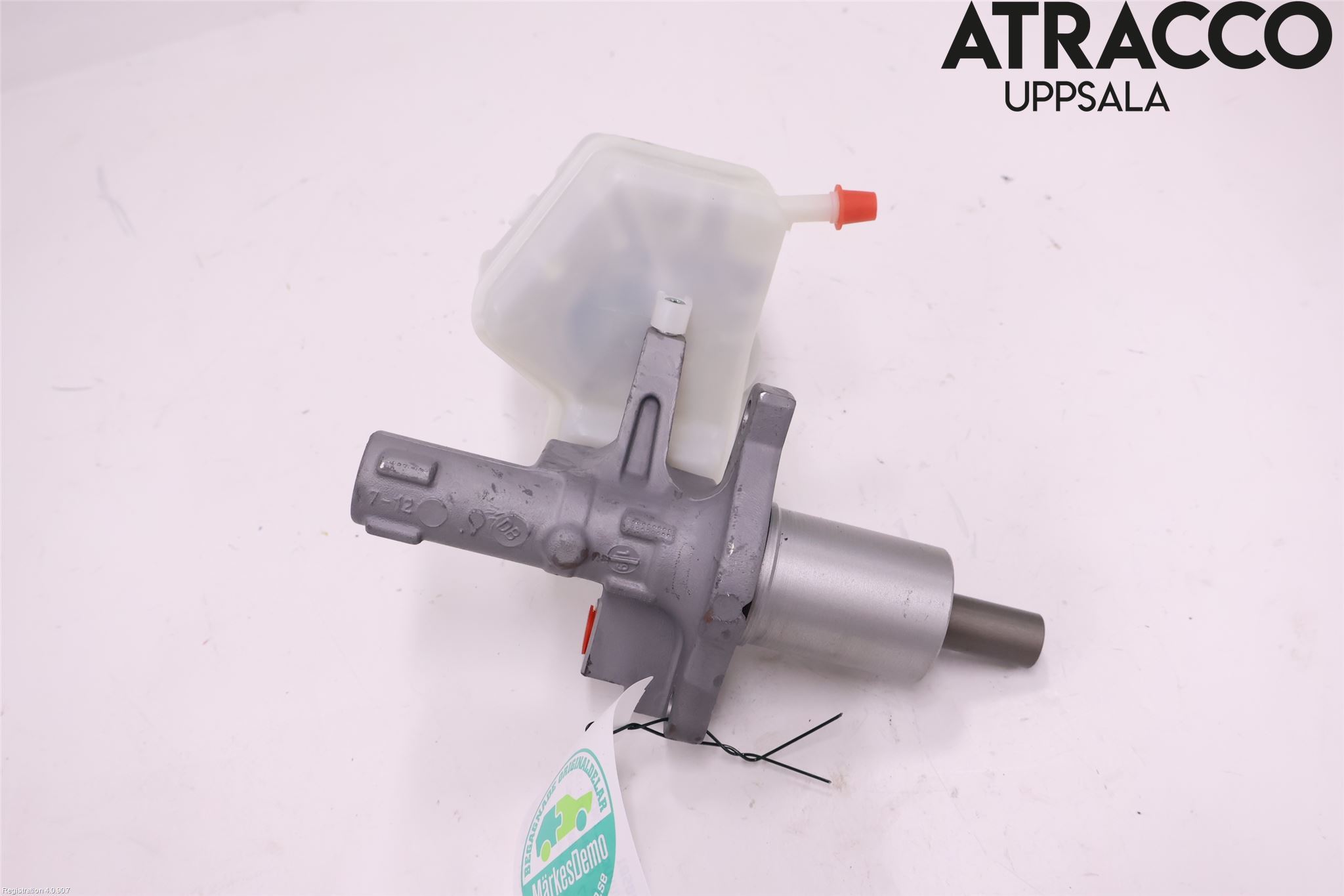 Mercedes-Benz MB C-KLASS (W204) 07-15 Broms Huvudcylinder