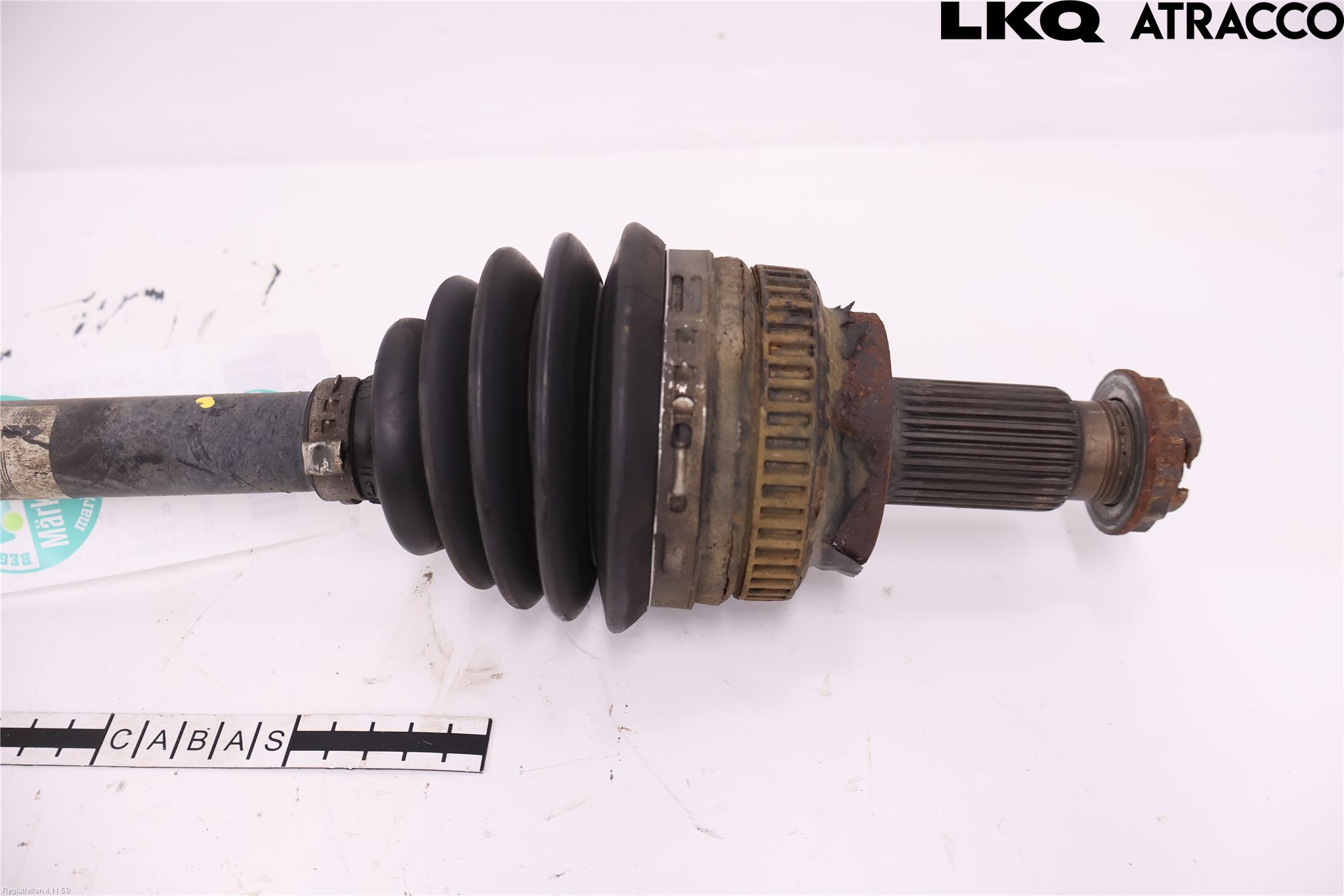 BMW 5 E60/61 Sed/Tou 02-10 Drivaxel Fram Höger