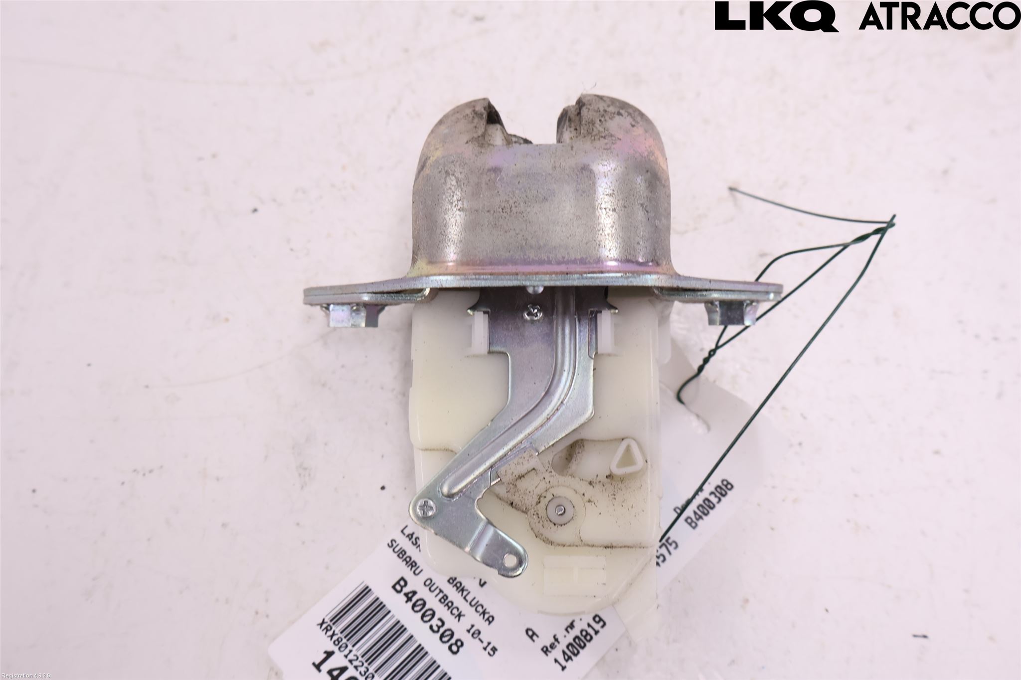 Subaru OUTBACK 10-15 Låskista Baklucka