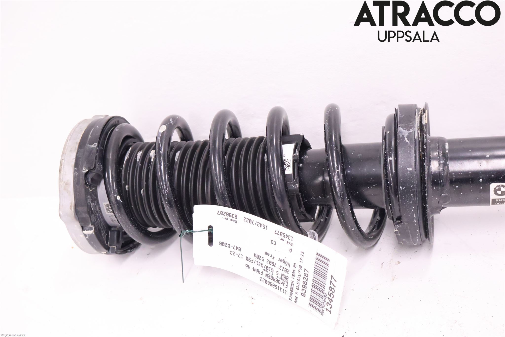 BMW 5 G30/G31/F90 17-23 Fjäderben Fram Höger