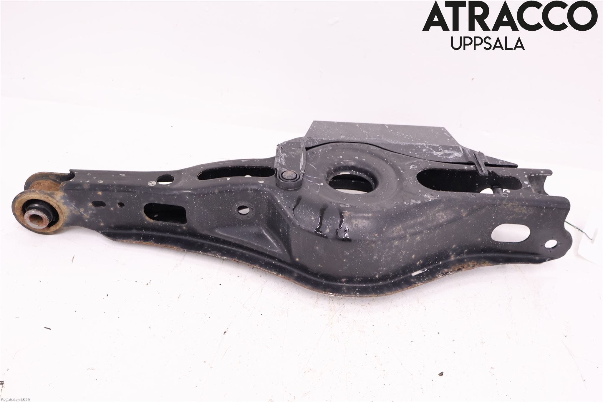 Toyota RAV4 19- Bärarm Bak Höger