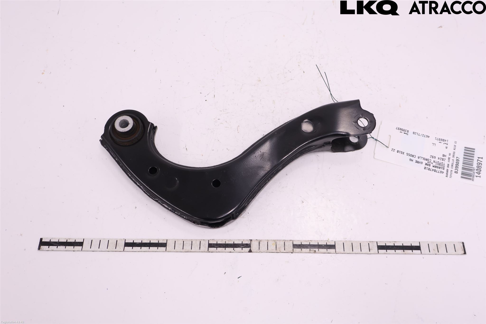 Toyota COROLLA CROSS XG10 22- Bärarm Bak Övre Höger