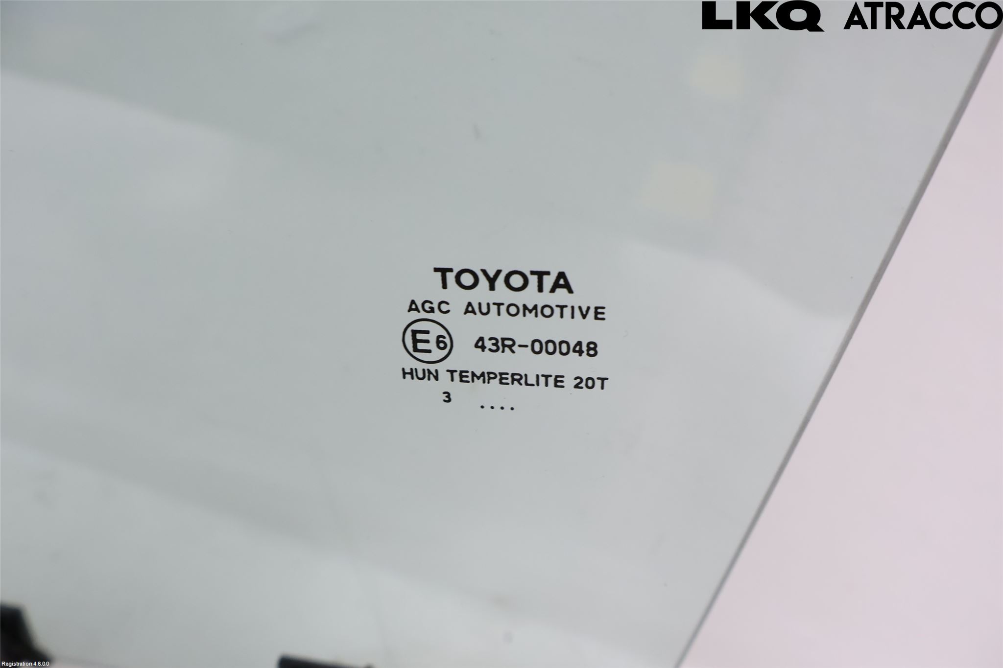 Toyota YARIS CROSS XP21 21- Dörruta Bak Vänster