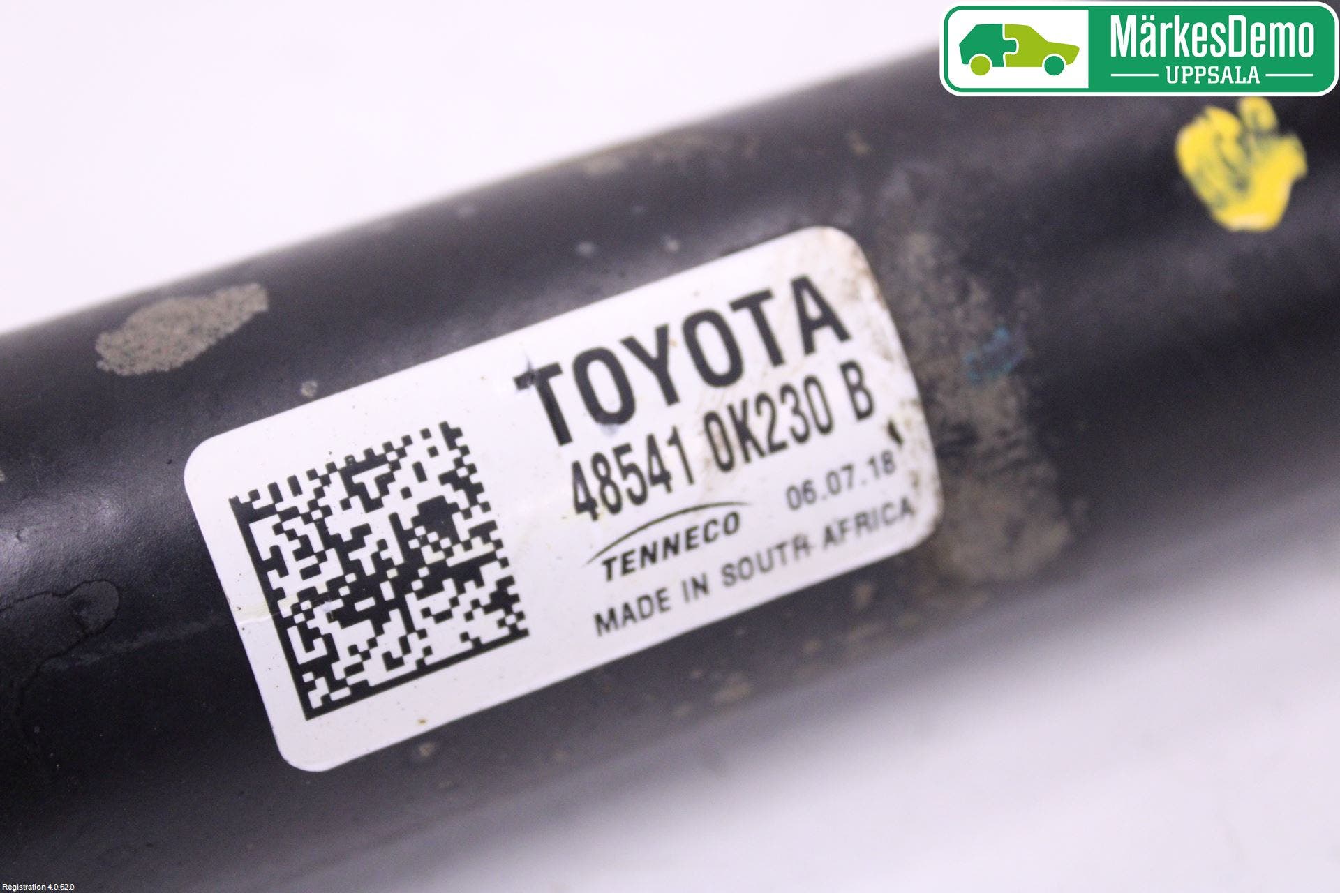 Toyota HILUX 16- Stötdämpare Bak