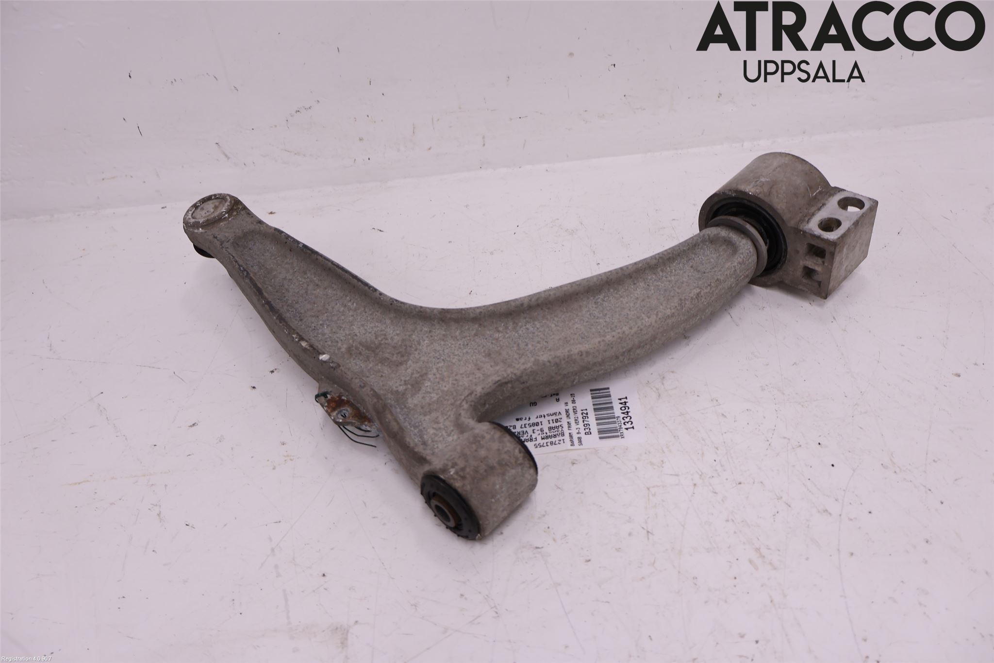 Saab 9-3 VER2/VER3 08-15 Bärarm Fram Undre Vä