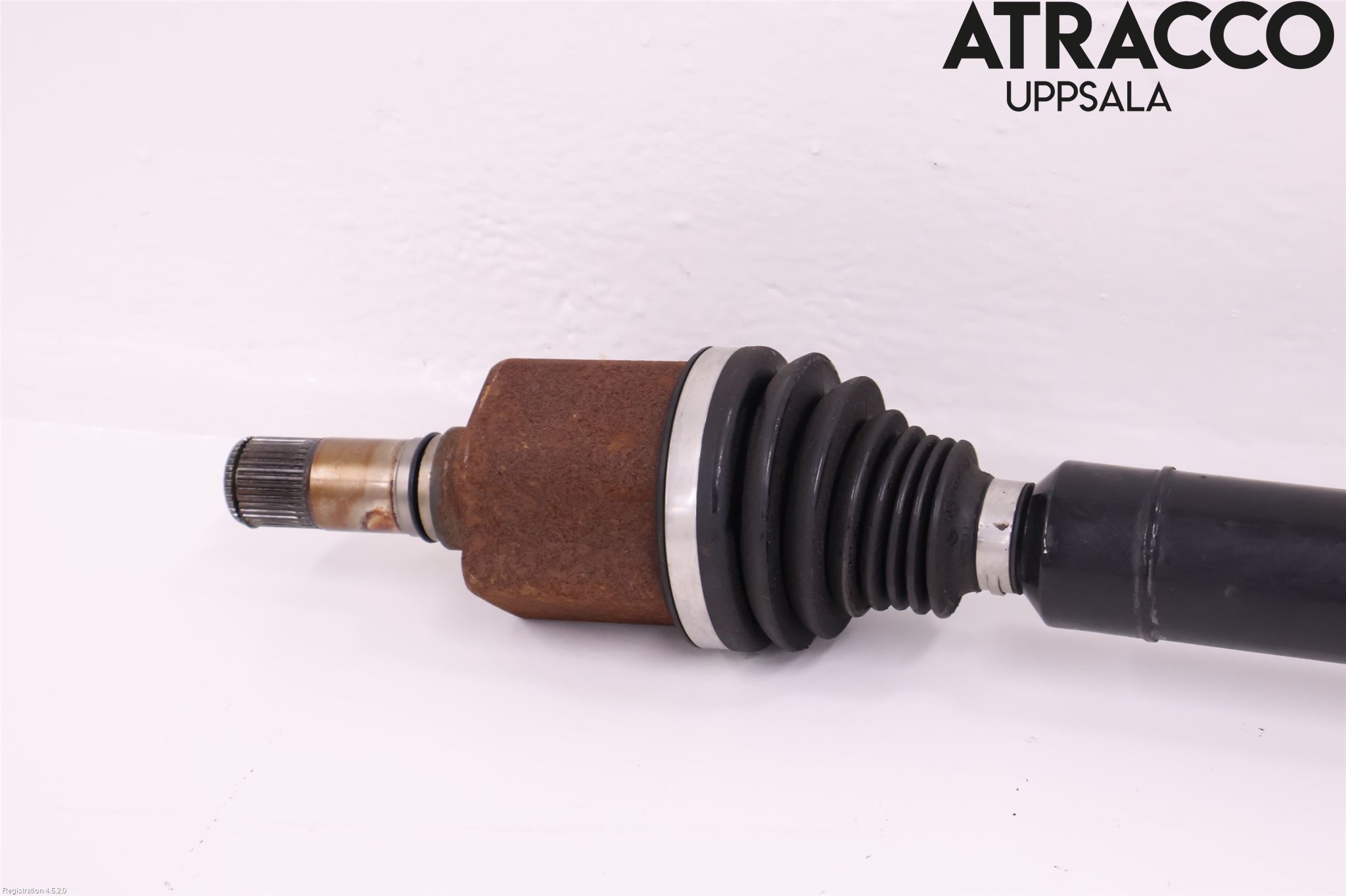 Volkswagen VW PASSAT 15-19 Drivaxel Fram Höger