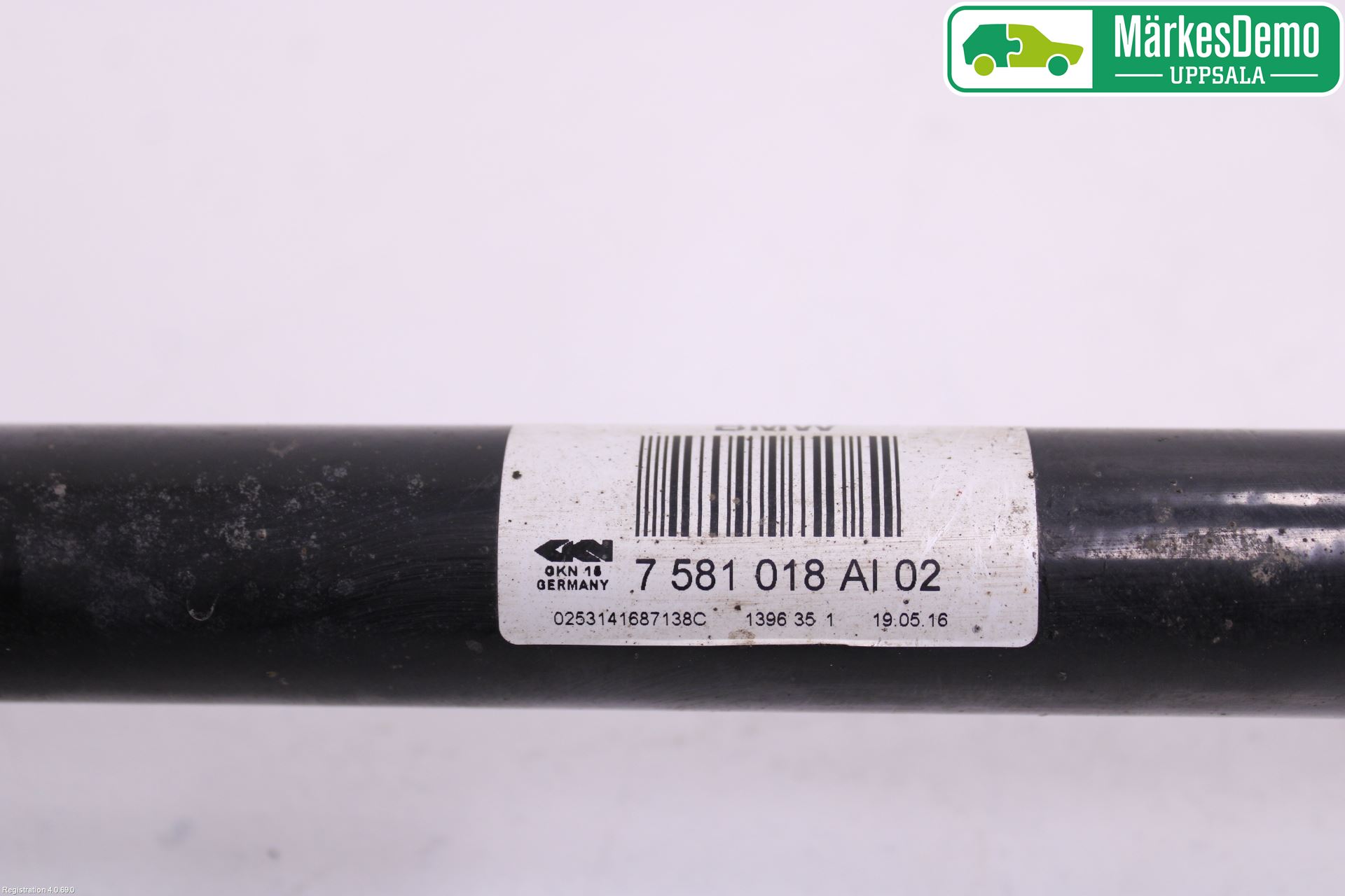 BMW 5 F10/F11/F18 09-17 Drivaxel Bak Höger