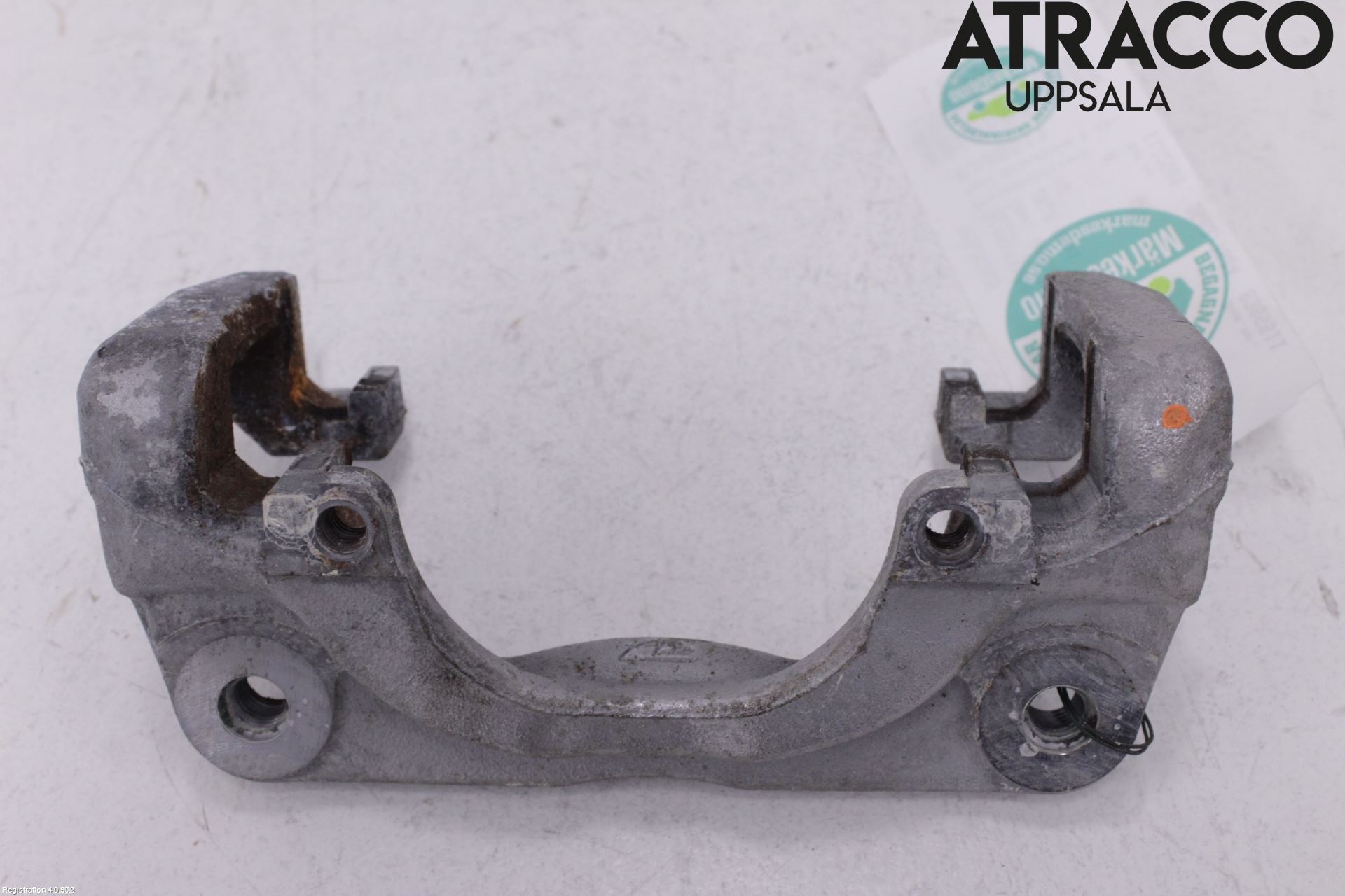 Opel GRANDLAND X 18- Bromsokshållare