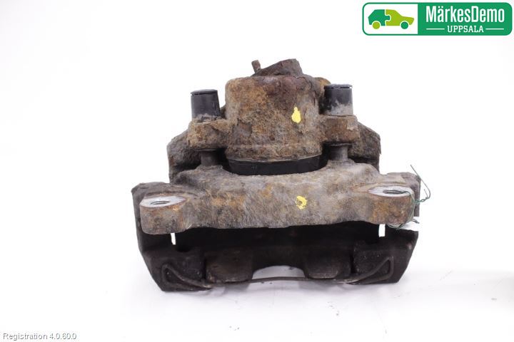 Volkswagen VW CADDY      04-10 Bromsok Fram Höger