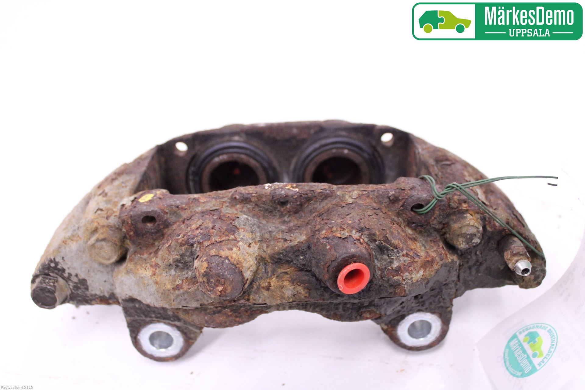 Toyota HILUX 05-16 Bromsok Fram Vänster