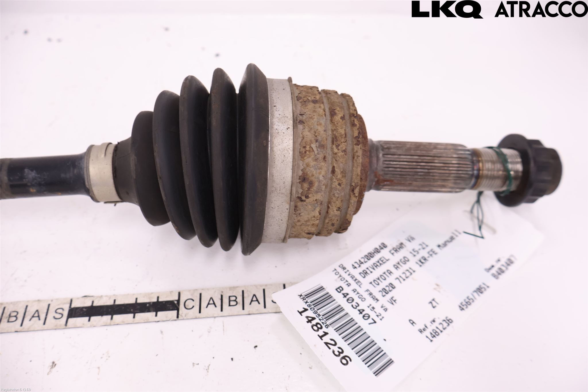 Toyota AYGO 15-21 Drivaxel Fram Vänster