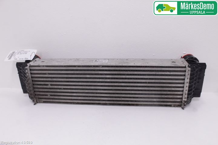 BMW 5 F10/F11/F18 09-17 Laddluft-Intercooler Kyl
