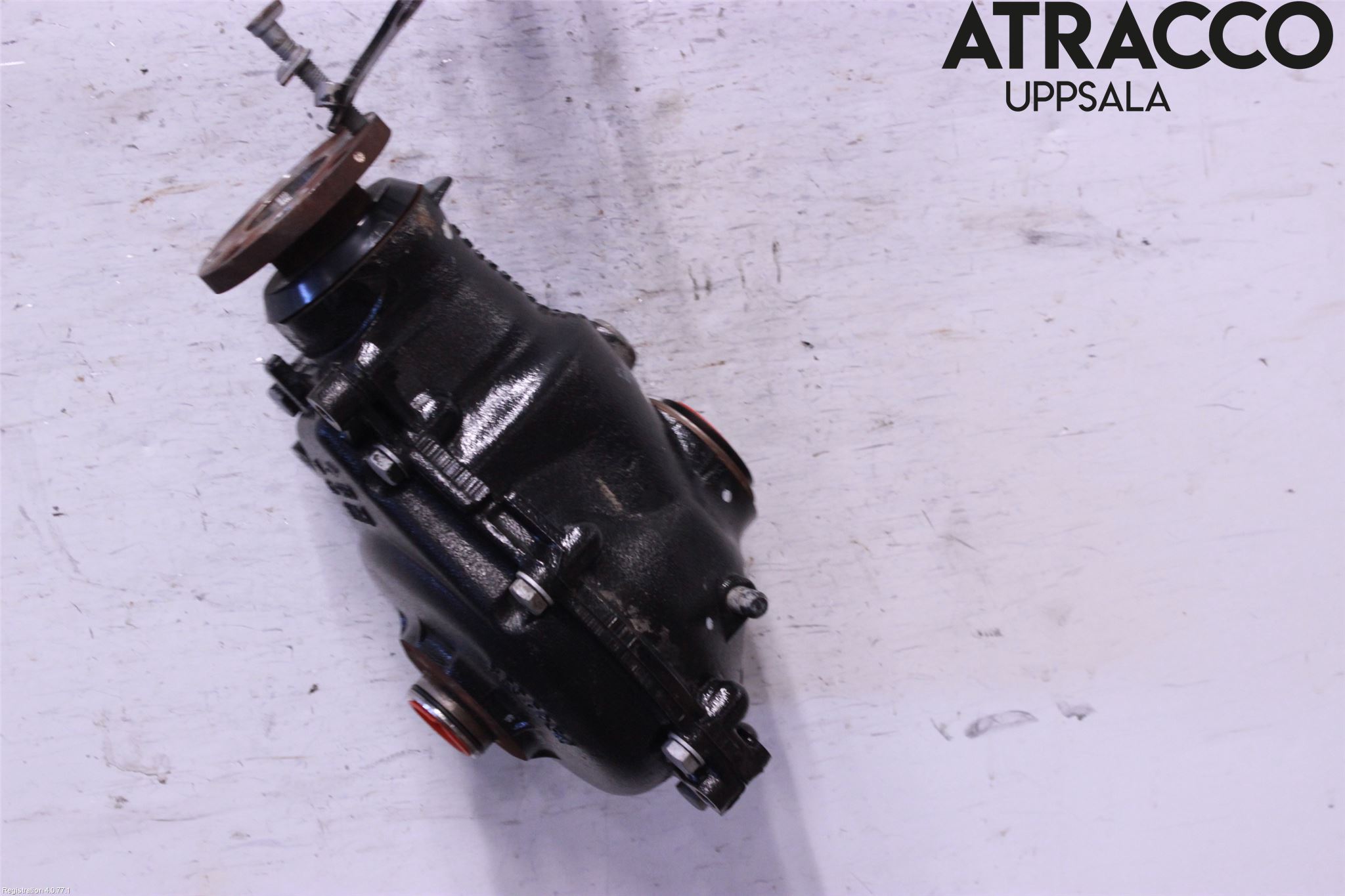 BMW X3 E83     03-10 Framvagn Diffrential